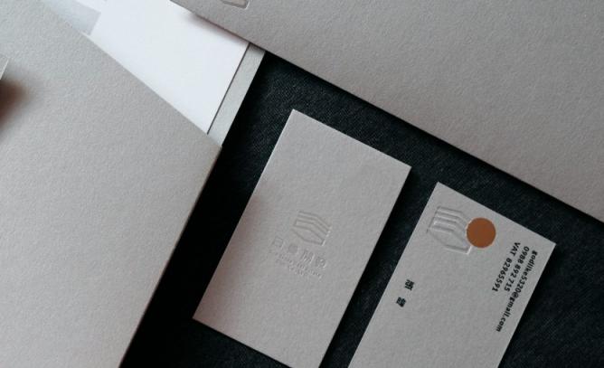 上海名片印刷時(shí)效指南：吉印通極速響應(yīng)，讓企業(yè)告別“等印焦慮”